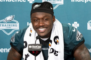 Chiefs and Patriots get an idea of what the Eagles might want for A. J. Brown: is it too much?