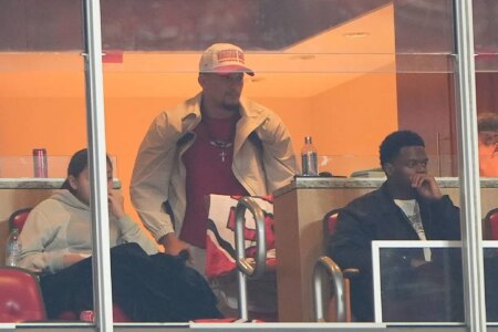 Why Patrick Mahomes shouldn’t be upset with the Kansas City Chiefs management and should stay calm