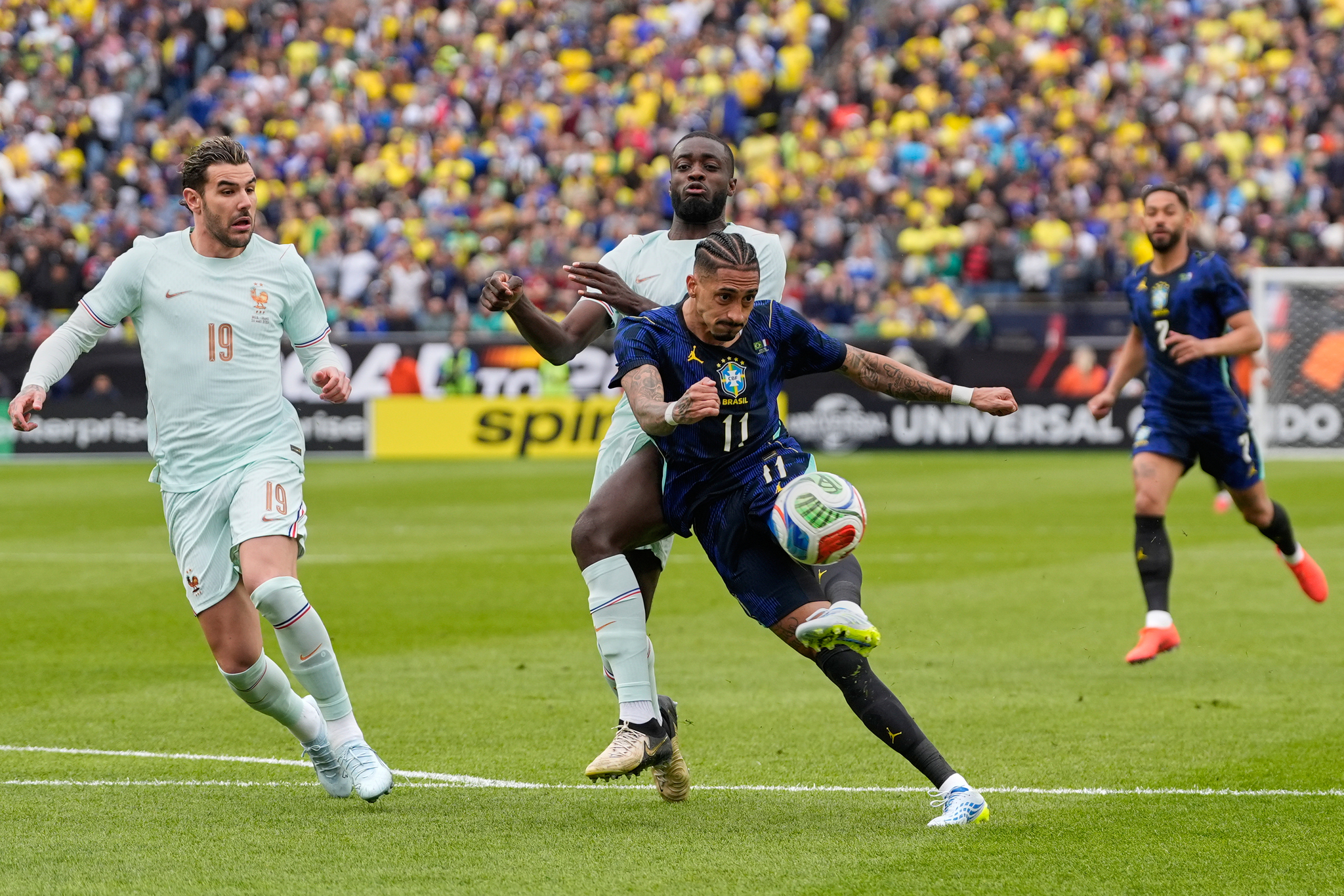 Brazil's Raphinha takes a shot during the international friendly soccer match between Brazil and lt;HIT gt;France lt;/HIT gt; in Foxborough, Mass, Thursday, March 26, 2026. (AP Photo/Charles Krupa)
