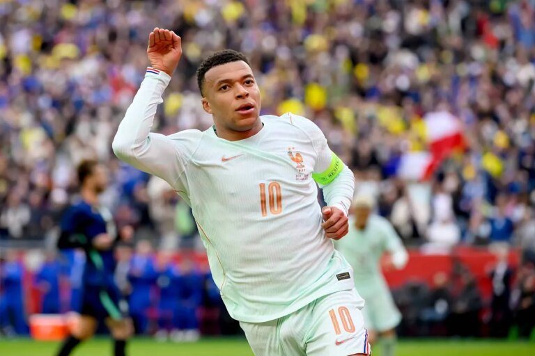 Mbappé’s France beats Brazil despite having one man less