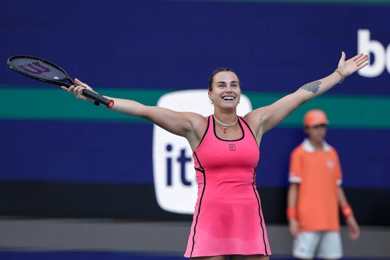 Sabalenka loses her temper with a spectator during the Miami Open final and ends up apologizing