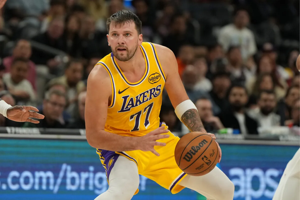 Austin Reaves blasts the NBA over the historic “robbery” against Luka Doncic