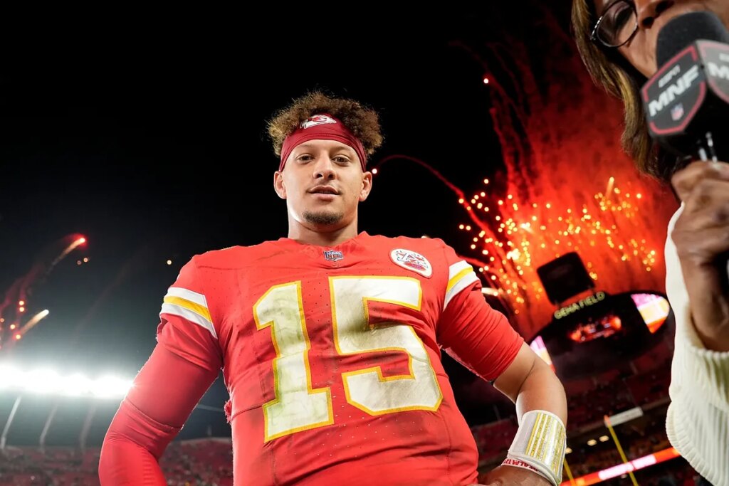 Alarm bells for the Chiefs with risk Patrick Mahomes’ injury is more serious