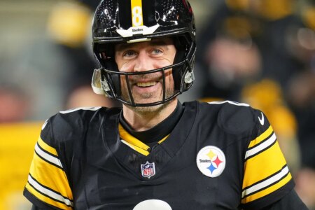 Aaron Rodgers nearing Steelers deal following Kirk Cousins signing with Raiders