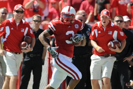 Ex-Seahawks player rushed to surgery after LA shooting