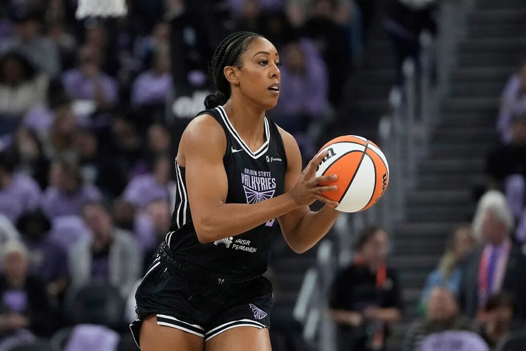 The Indiana Fever could “poach” Monique Billings from the New York Liberty to pair her with Caitlin Clark