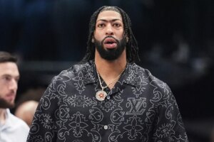 Former Lakers Anthony Davis player puts luxury $40M California mansion on the market