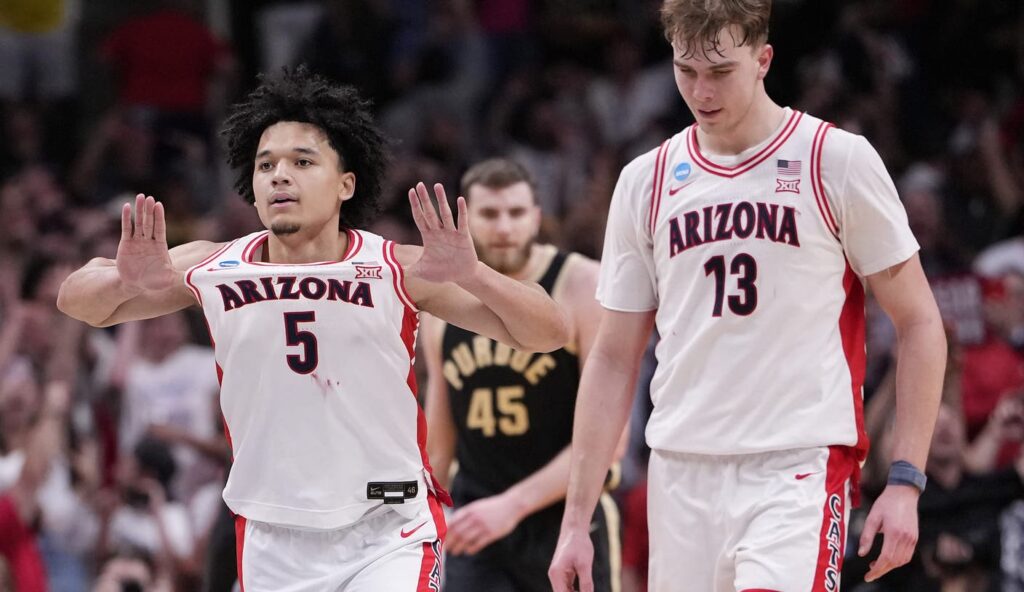 Fanatics Sportsbook Promo Code: Bet $5, Get $200 on UConn vs Illinois, Arizona vs Michigan