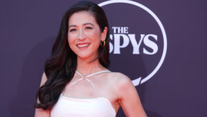 Dave Portnoy sets the internet ablaze after heated clash with Mina Kimes: “Piece of sh*t”