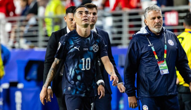 Paraguay’s Almiron The 1st Player Red-Carded At The World Cup Under New Rule