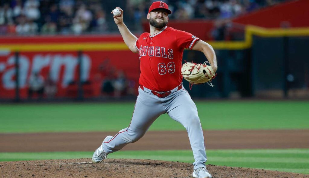 Angels Trade Logan O’Hoppe, Chase Silseth To Rangers For Prospect Angel Arredondo