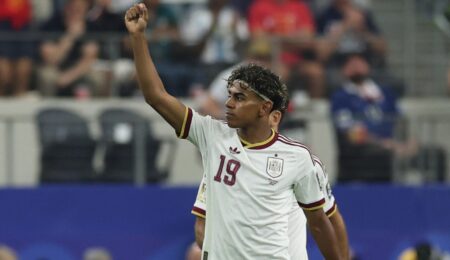What Do The World Cup Final Winners Get?