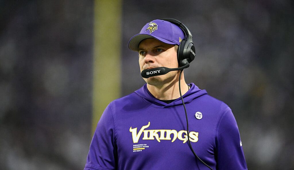 Kevin O’Connell Explains Decision To Start Kyler Murray Over J.J. McCarthy