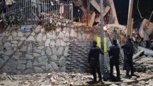 The devastating earthquake in Venezuela impacts baseball and soccer players: “I don’t know anything about my family”