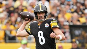 Aaron Rodgers Explains How Steelers’ Offense Is ‘Close’ To Breaking Out