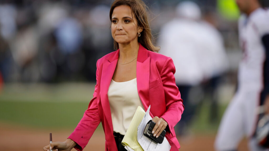 Dianna Russini is ready: The former Athletic reporter will break her silence on the Mike Vrabel scandal upon her return