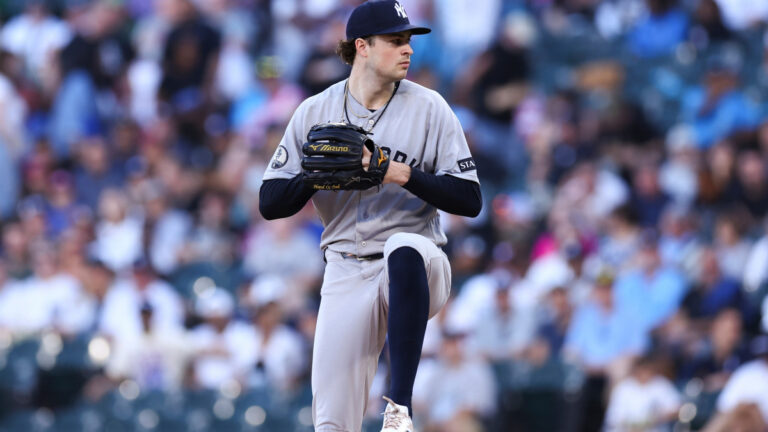 Yankees – Blue Jays Predictions: Who will win the game and what are the odds for the matchup?