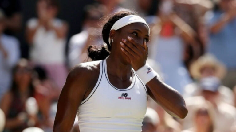 Coco Gauff blushes and can’t hide her reaction after Cincinnati crowd sends her an unexpected message