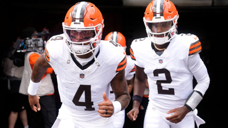 Shedeur Sanders has a surprising reaction after Deshaun Watson upends all his plans