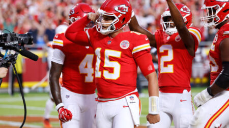 Patrick Mahomes defies medical science with explosive comeback on surgically repaired knee