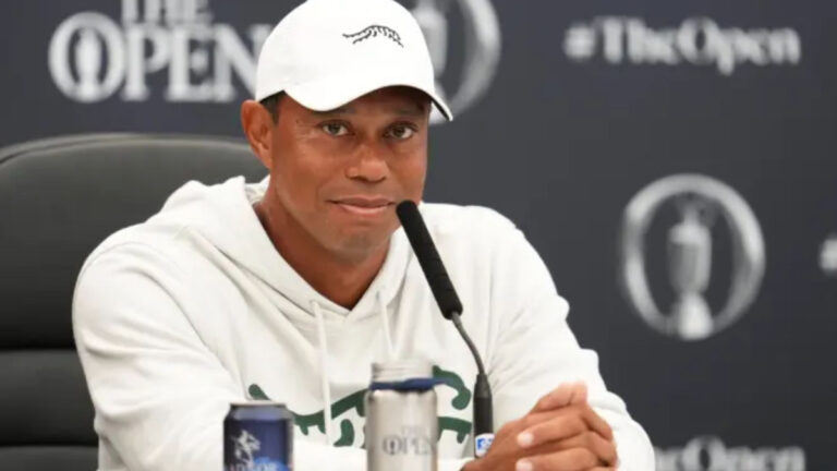 Tiger Woods, closer to his return