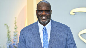 An NFL Hall of Fame legend asks Shaquille O’Neal to return his FBI badge