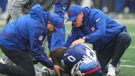 Brian Burns knee injury update: the Giants receive the worst news after also losing Jaxson Dart