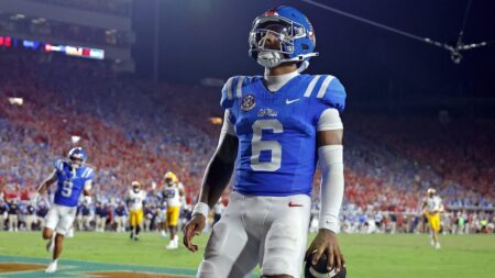 Novig Promo Code FOXSPORTS Unlocks a $25 Bonus for CFB Week 4 as Part of Sydney Sweeney’s Just Sports Promo