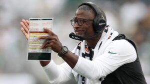 Aaron Glenn Has No Regrets After Jets’ OT Collapse vs. Packers: ‘Not One Bit’