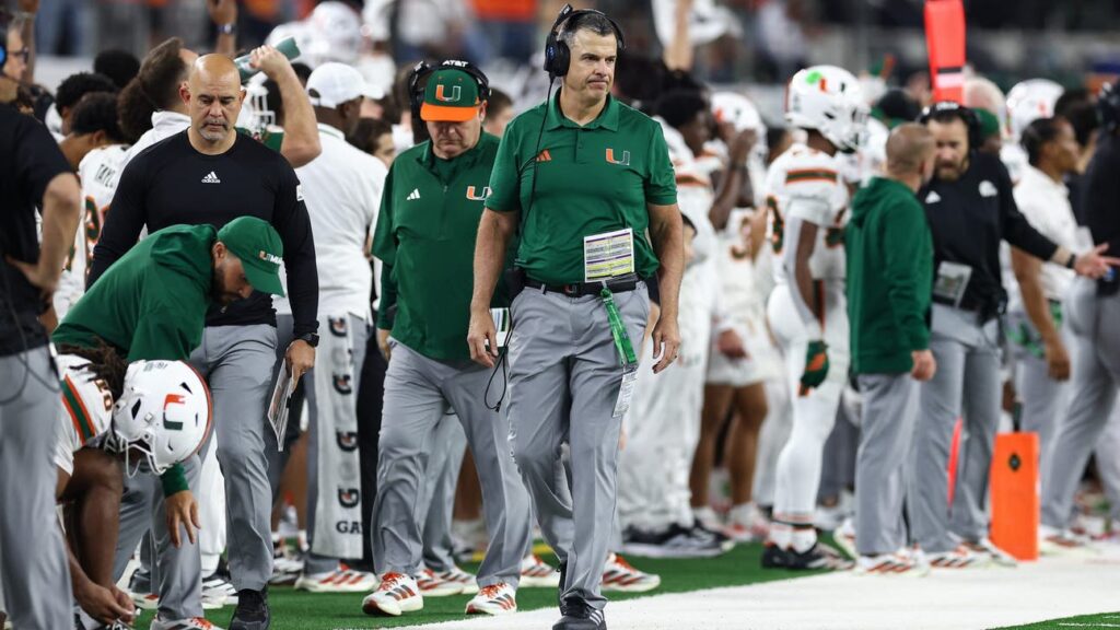 Betr Promo Code FOXSPORTS: Get 2 No Sweat Tokens for College Football This Week